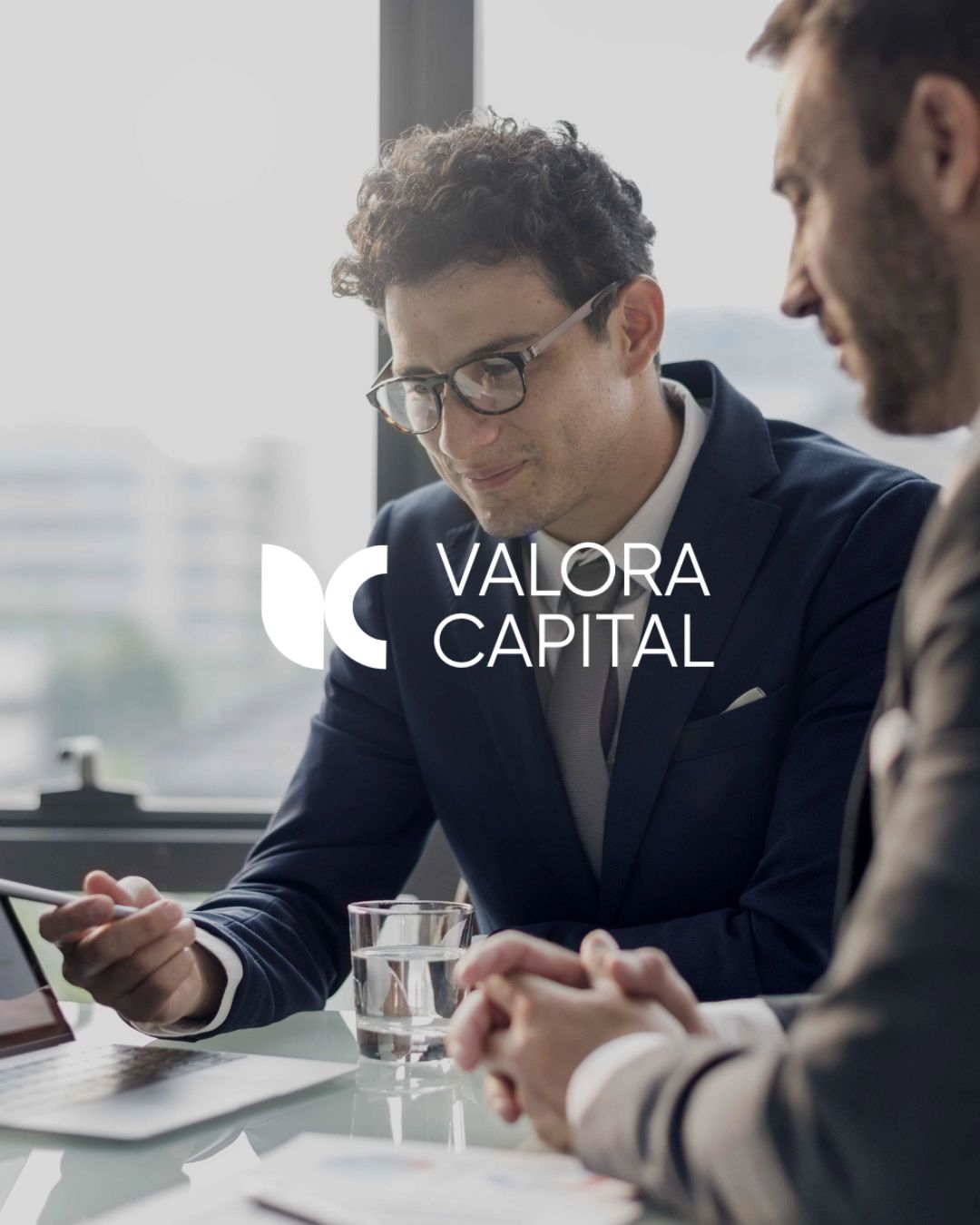 Post de Instagram Negocio Sobre Mí Minimalista Neutro